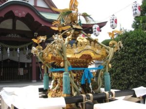 Read more about the article 八幡八雲神輿御渡